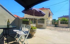 Apartment Fain - Private Parking