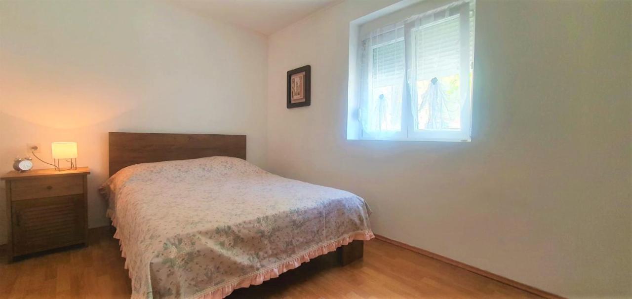 Apartment Fain - Private Parking Zadar Extérieur photo