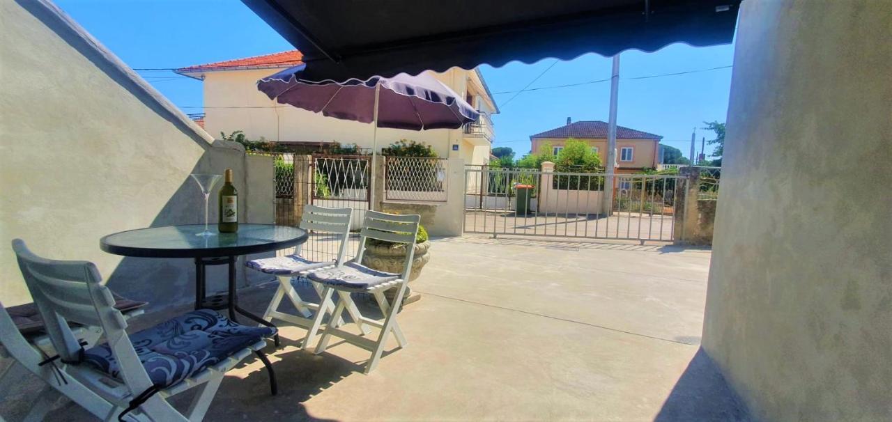 Apartment Fain - Private Parking Zadar Extérieur photo